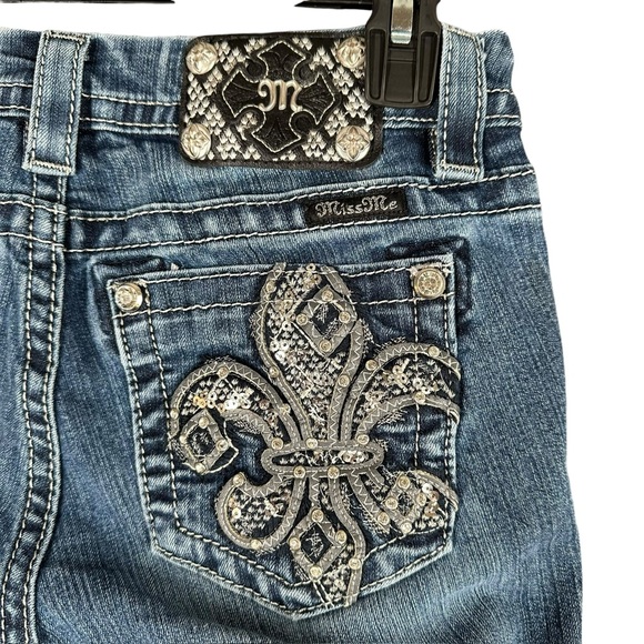 Miss Me Women’s 26 Mid Rise Skinny Jeans Fleur De Lis Pockets Embellished - Picture 11 of 16